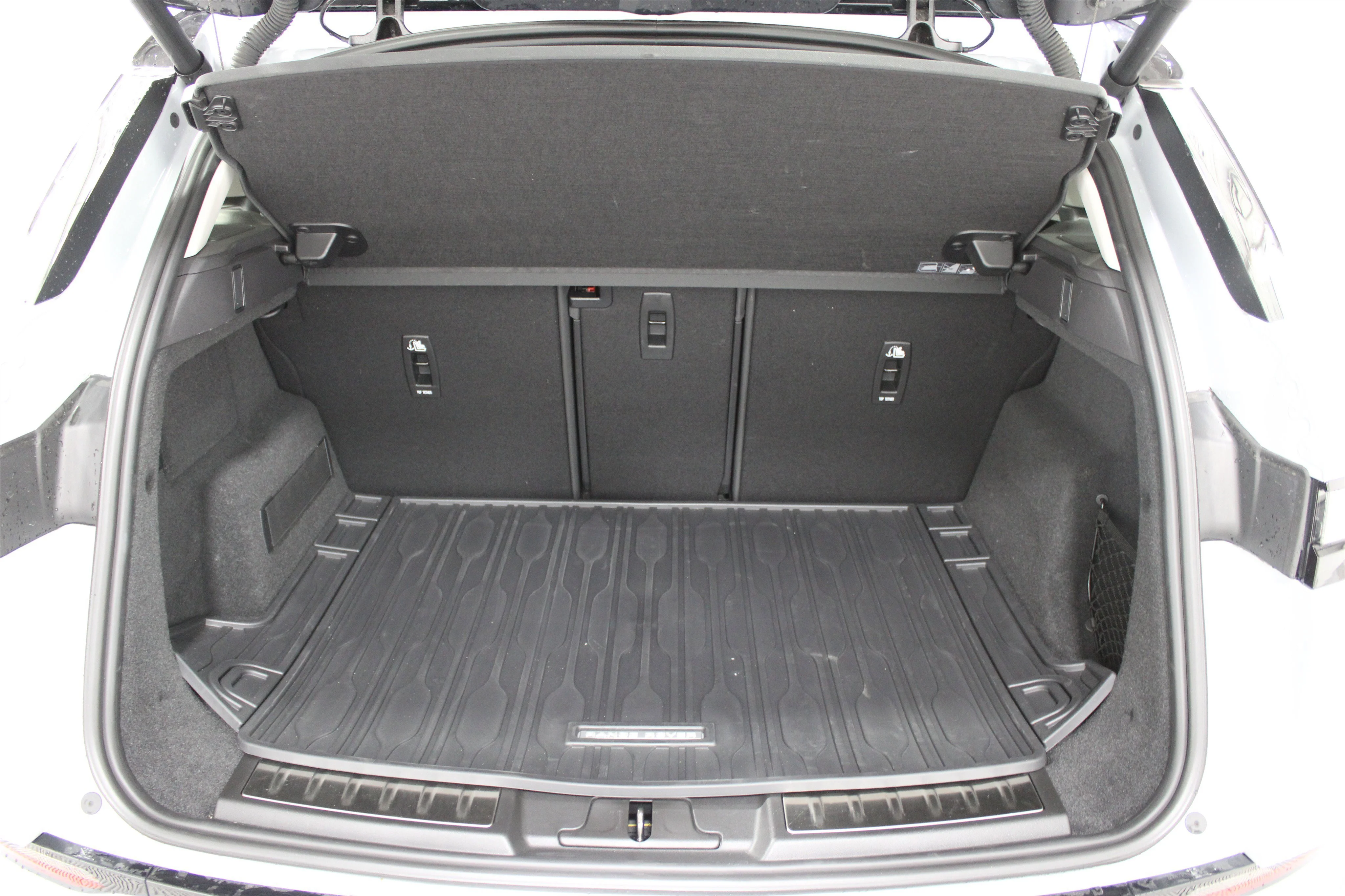 2024 Land Rover Range Rover Evoque Dynamic SE - Photo 20