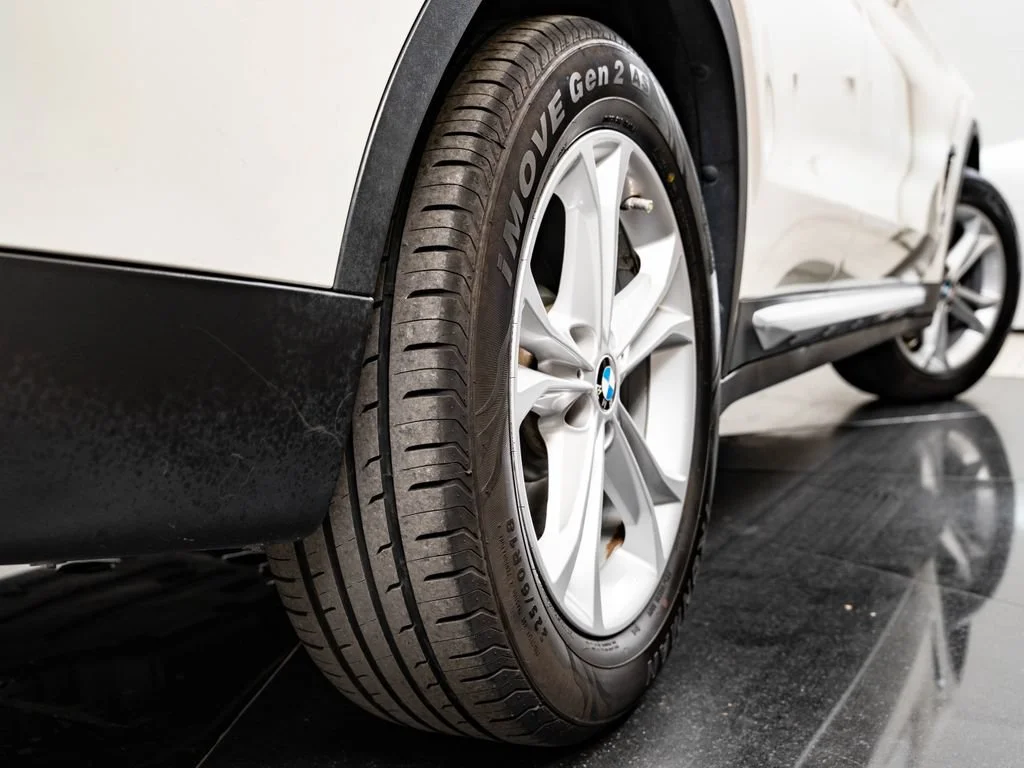 Used 2019 Alpine White BMW xDrive30i image 50