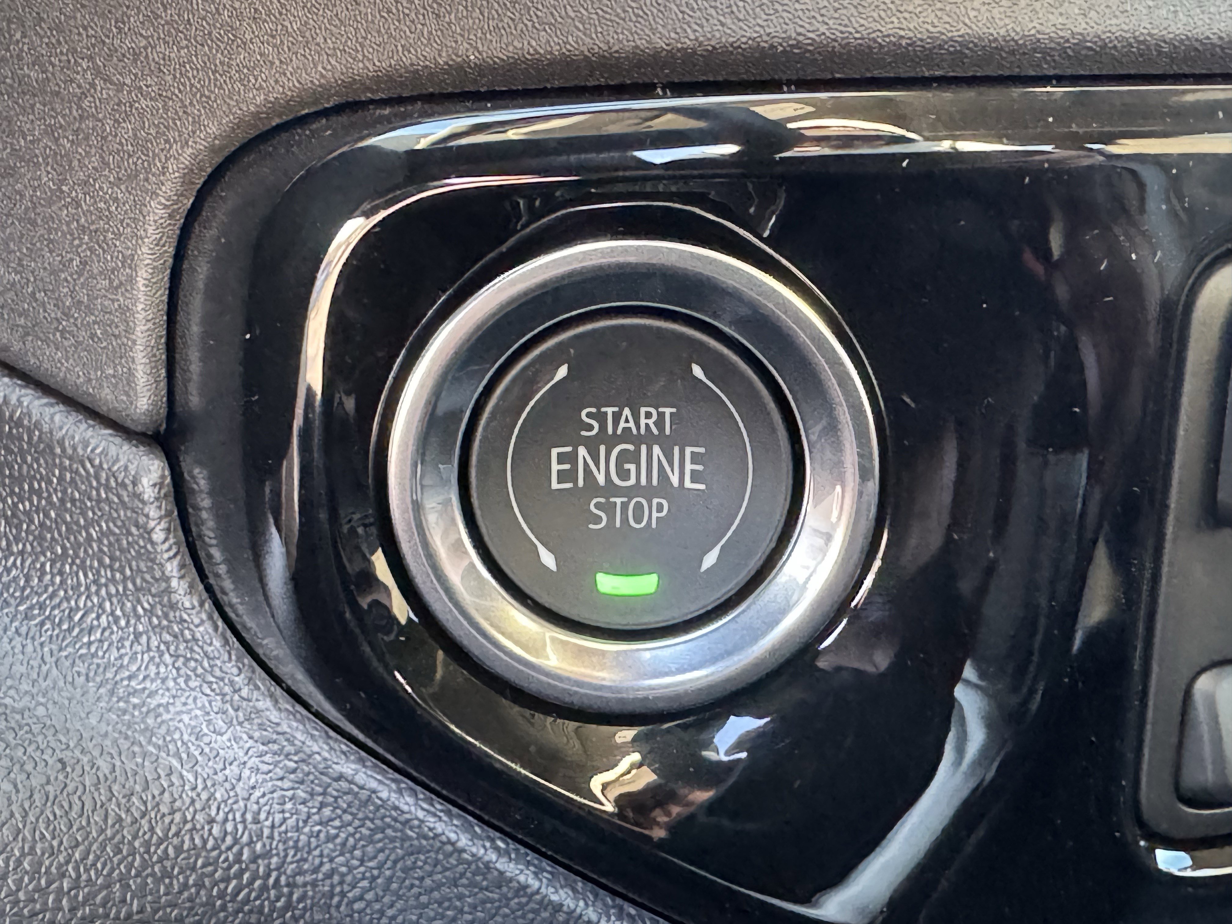 2026 GMC Sierra 1500 SLE - Photo 20