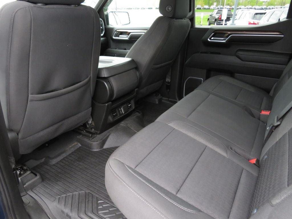 Used 2022 Blue Metallic Chevrolet LT image 23