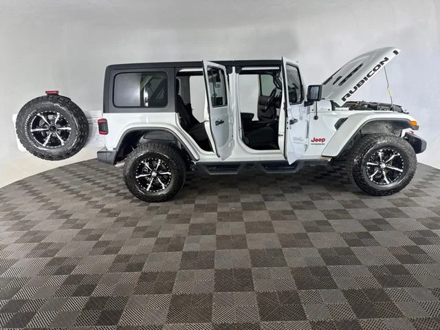 Used 2022 White Jeep Unlimited Rubicon image 15