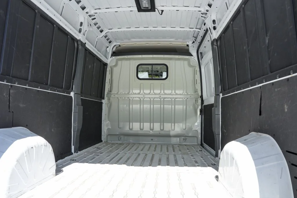Used 2025 White Ram High Roof image 43