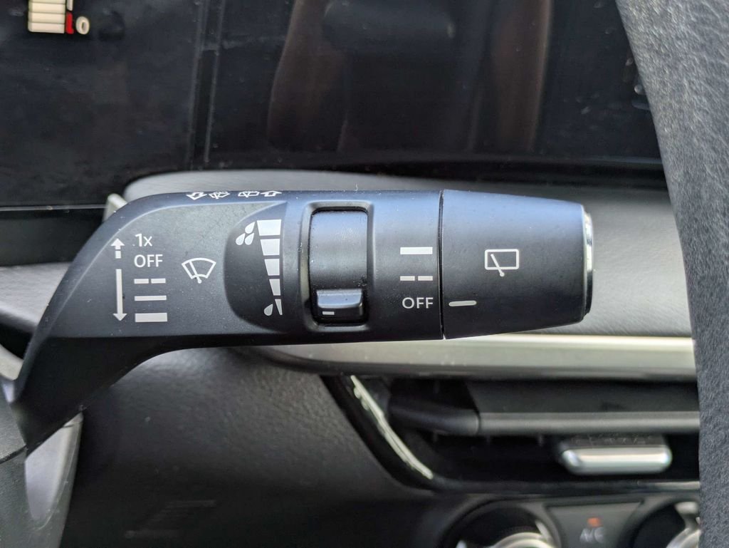 Used 2025 Gray Nissan S image 29