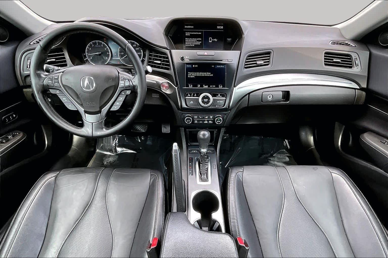 Used 2019 Platinum White Pearl Acura w/Premium Pkg image 16