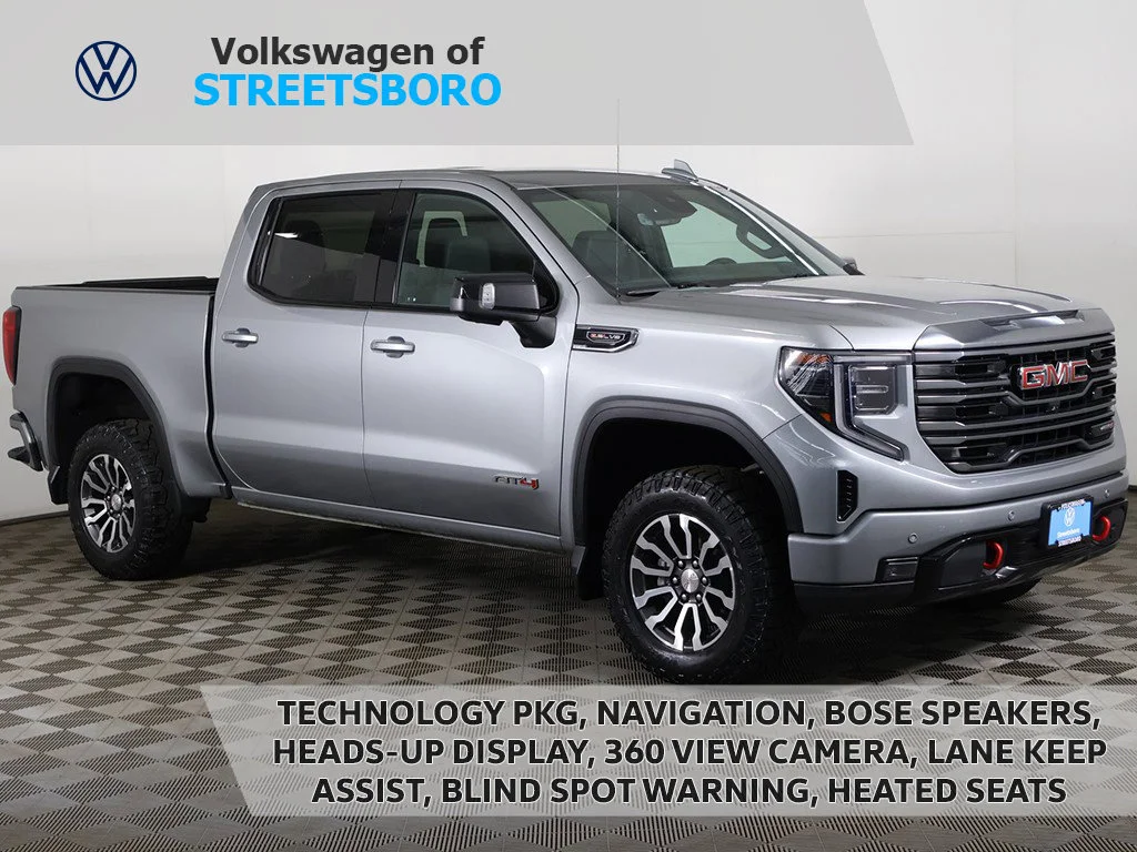 2023 GMC Sierra 1500 AT4