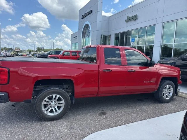 Used 2014 Red Chevrolet LT image 1