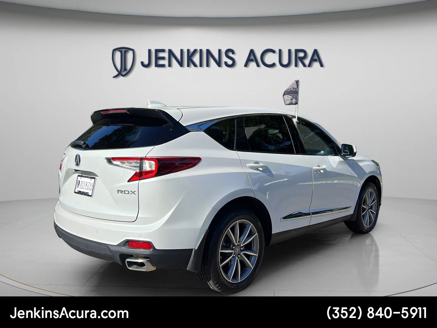 Used 2023 Platinum White Pearl Acura w/Technology Package image 11