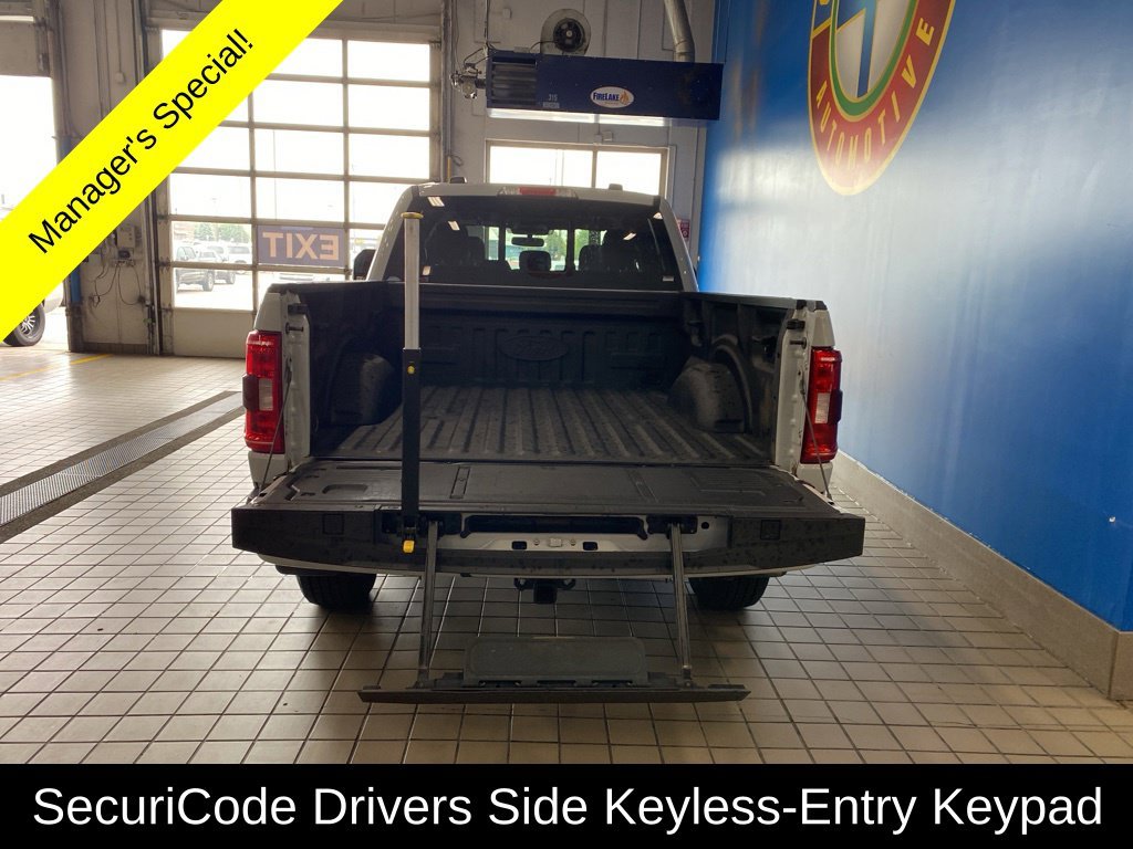 Used 2023 Gray Ford XLT image 21