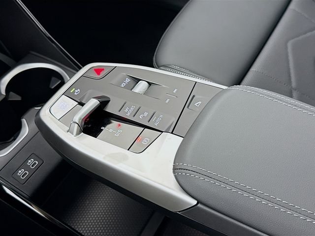 New 2026 Gray Metallic BMW xDrive28i image 17