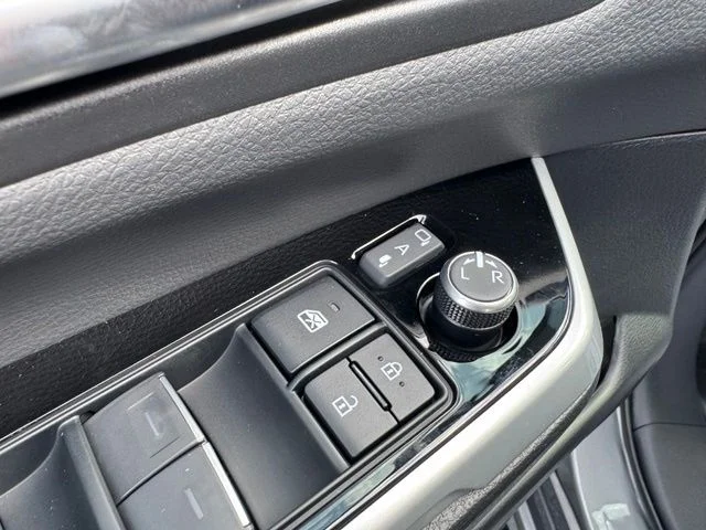 New 2026  Toyota Platinum image 27