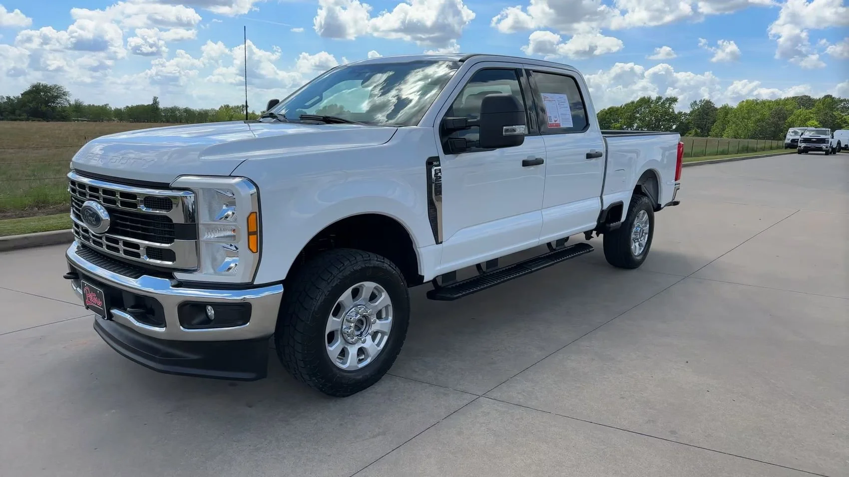 Used 2024 Oxford White Ford XLT image 5