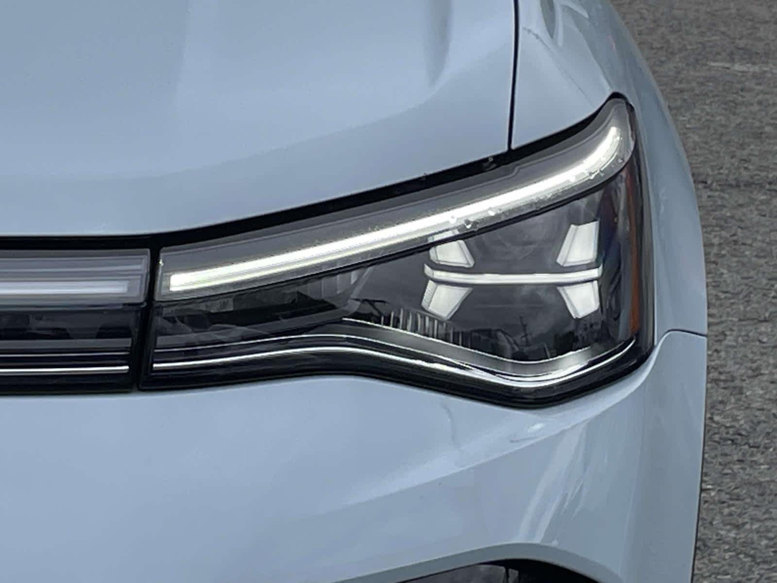 New 2027 9728/ Volkswagen SEL image 13