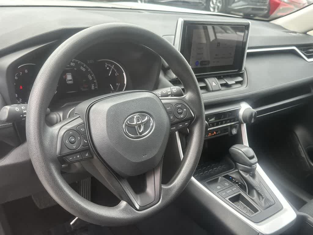 Used 2025 Ice Cap Toyota LE image 20