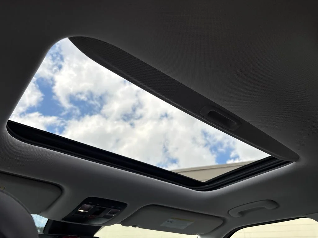 New 2026 Gray Hyundai SEL Premium image 13