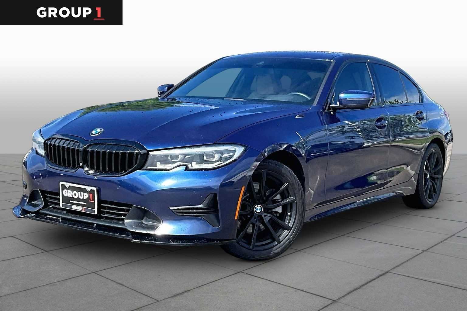 2020 BMW 3 Series 330i Sedan's photo