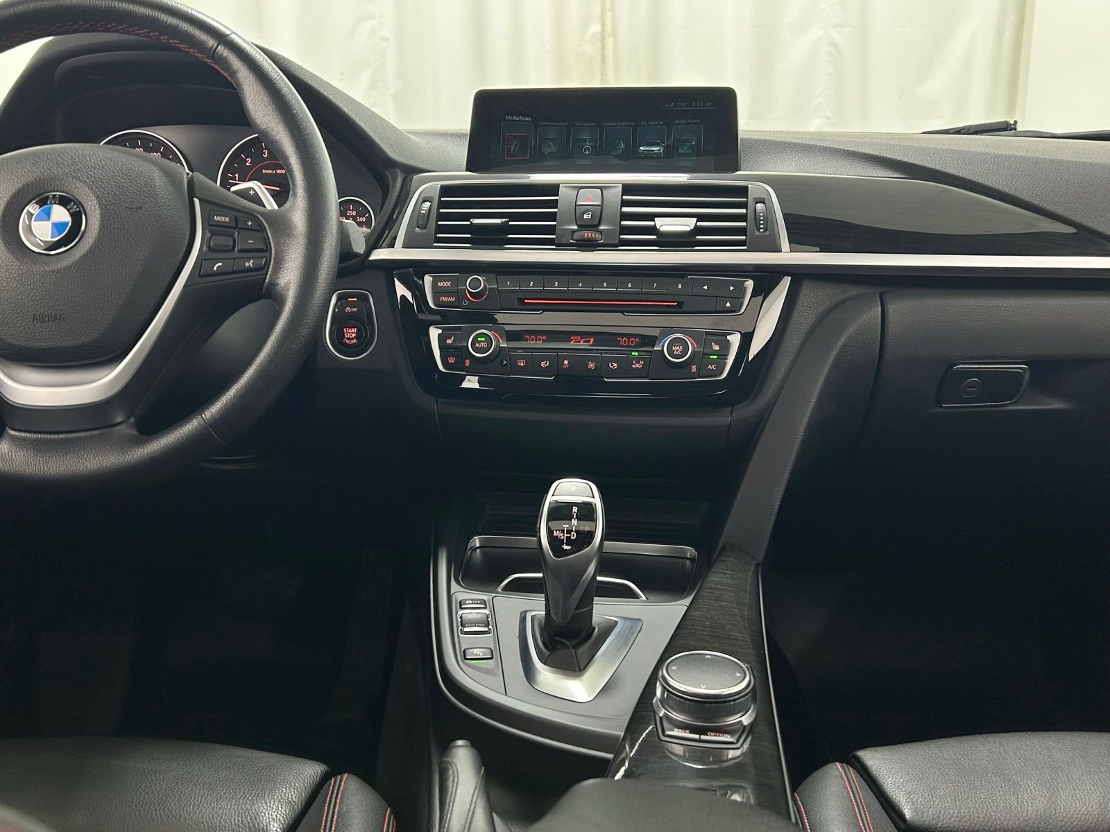 Used 2017 Mineral Gray Metallic BMW 330i xDrive image 9