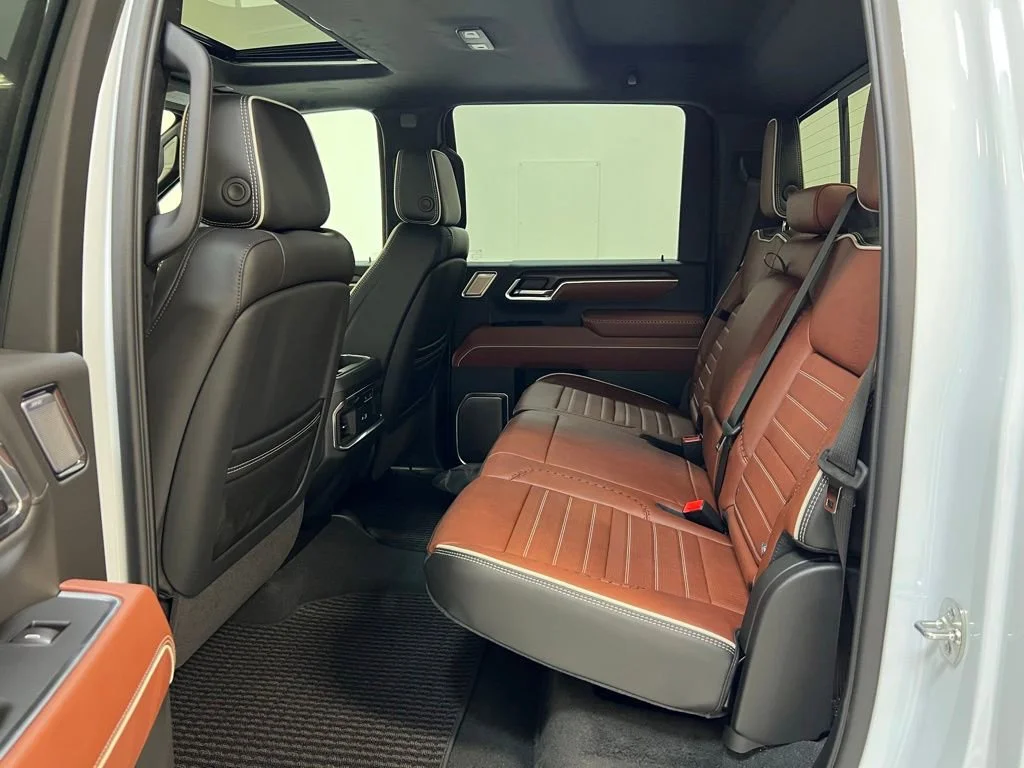 New 2026 Glacier White Tricoat GMC Denali Ultimate image 27