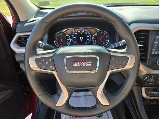 Used 2023 Red GMC Denali image 32