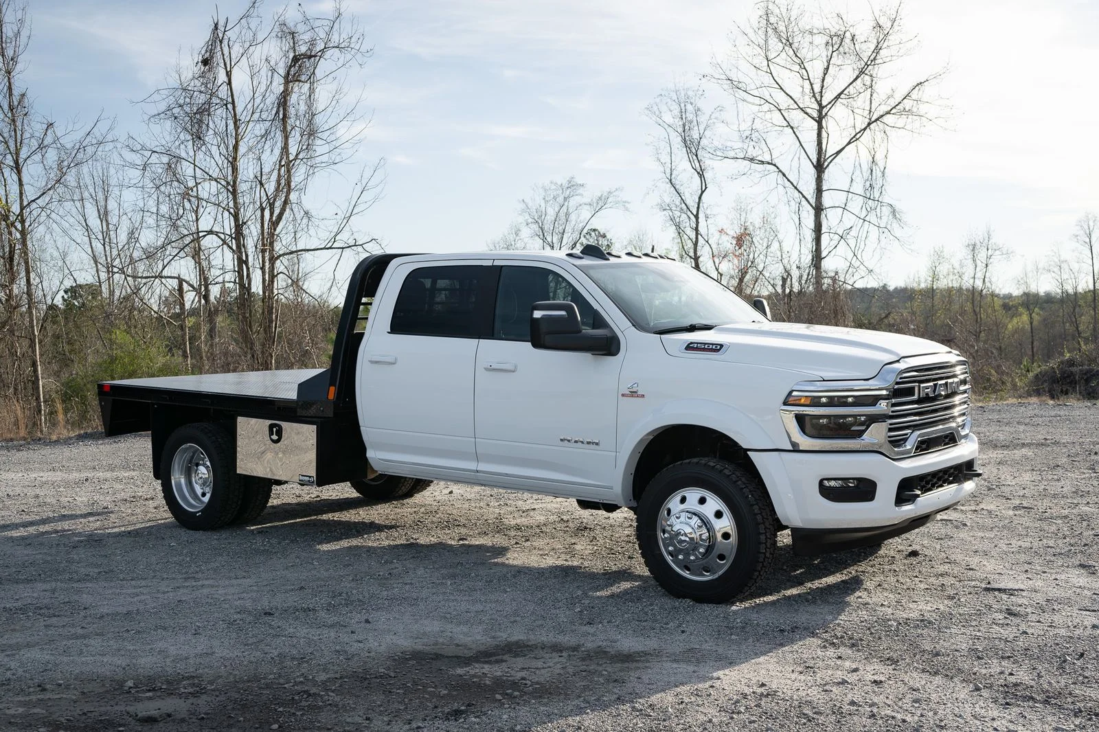 New 2026 Bright White Clear-Coat Exterior Paint RAM Tradesman image 11