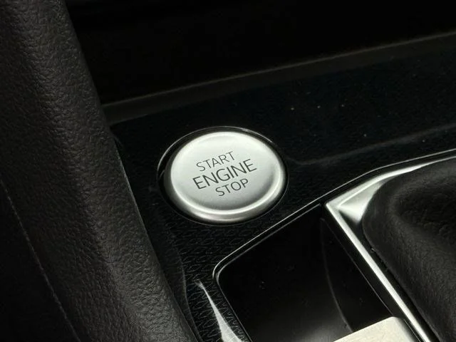 New 2026 White Volkswagen 1.5T SE Black image 19
