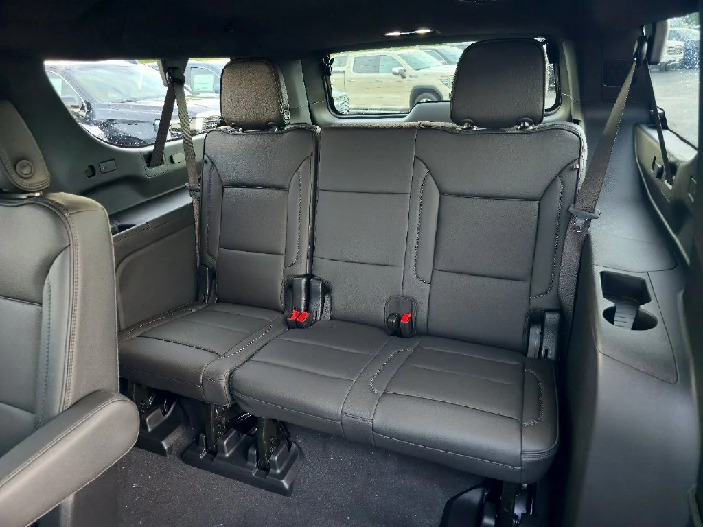 2026 GMC Yukon XL Denali - Photo 25