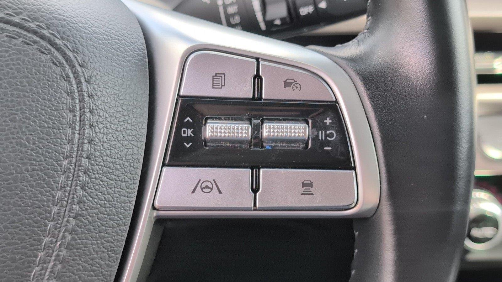 Used 2025 Everlasting Silver Kia S image 31