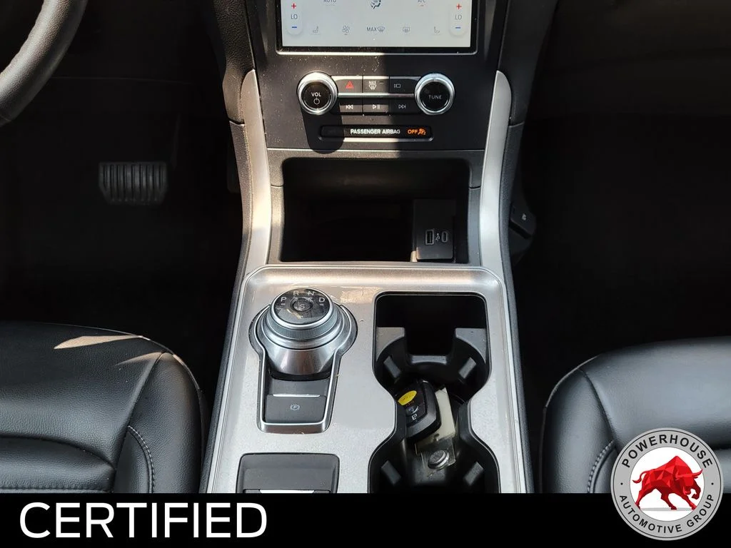 Used 2024 Black Ford SEL image 22