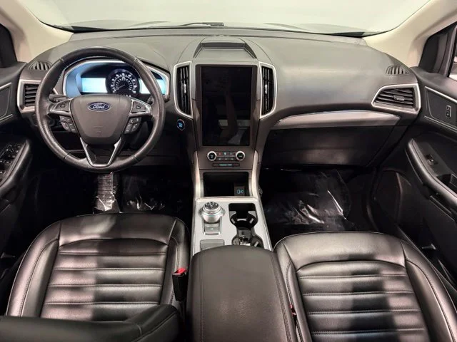 Used 2021 Gray Ford SEL image 30