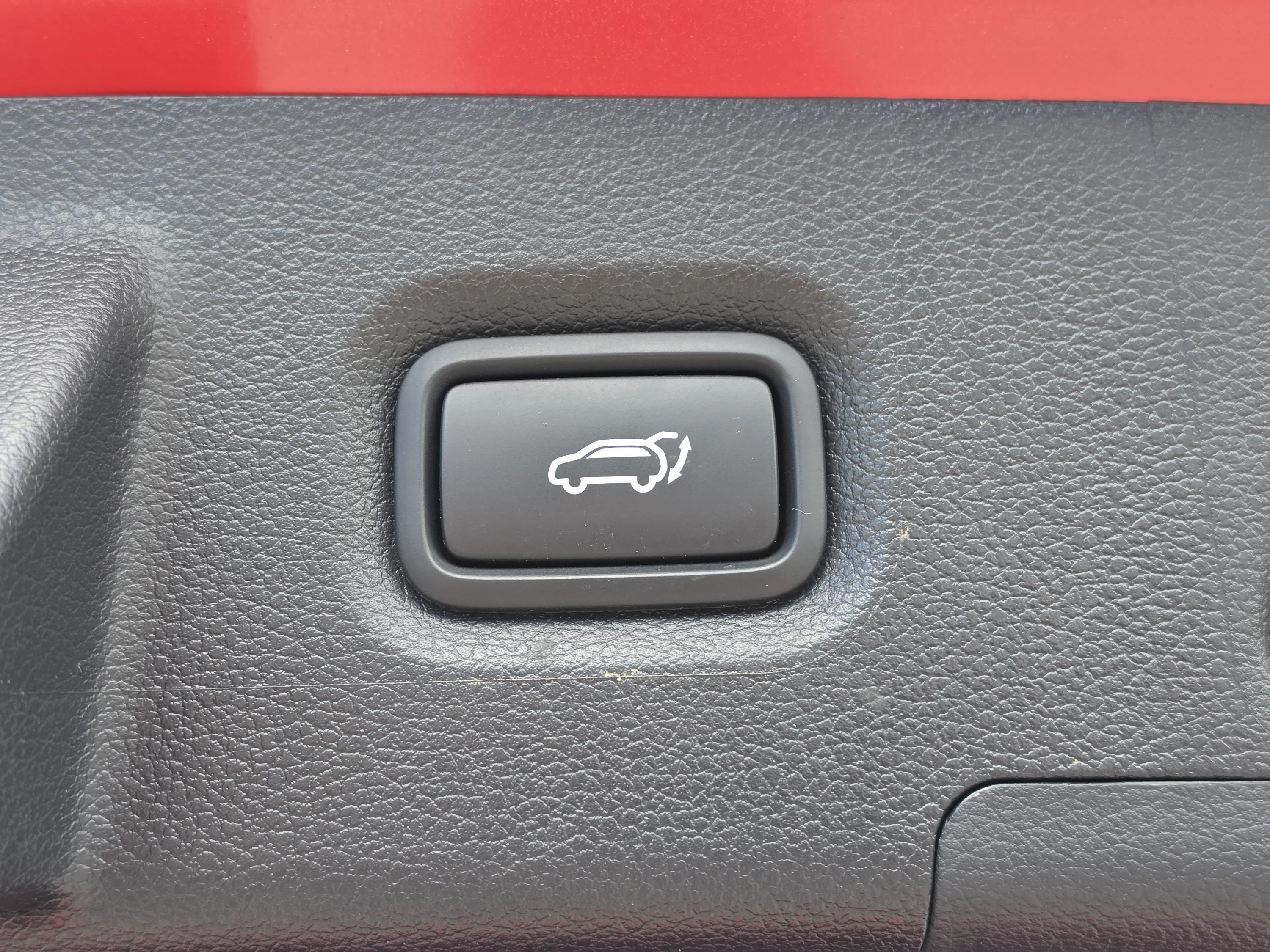 Used 2023 Calypso Red Hyundai Limited image 16
