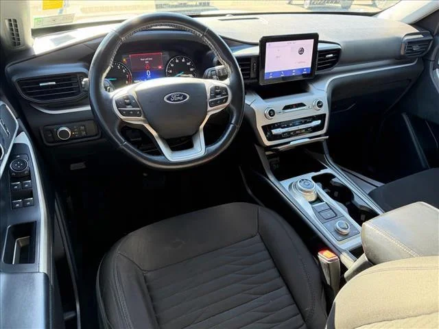 Used 2020 Oxford White Ford XLT image 10