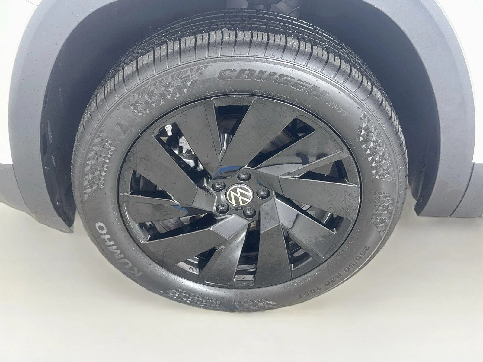 New 2026 WHITE VOLKSWAGEN  image 32