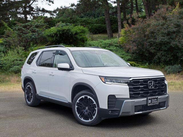 2026 Honda Pilot Touring Blackout