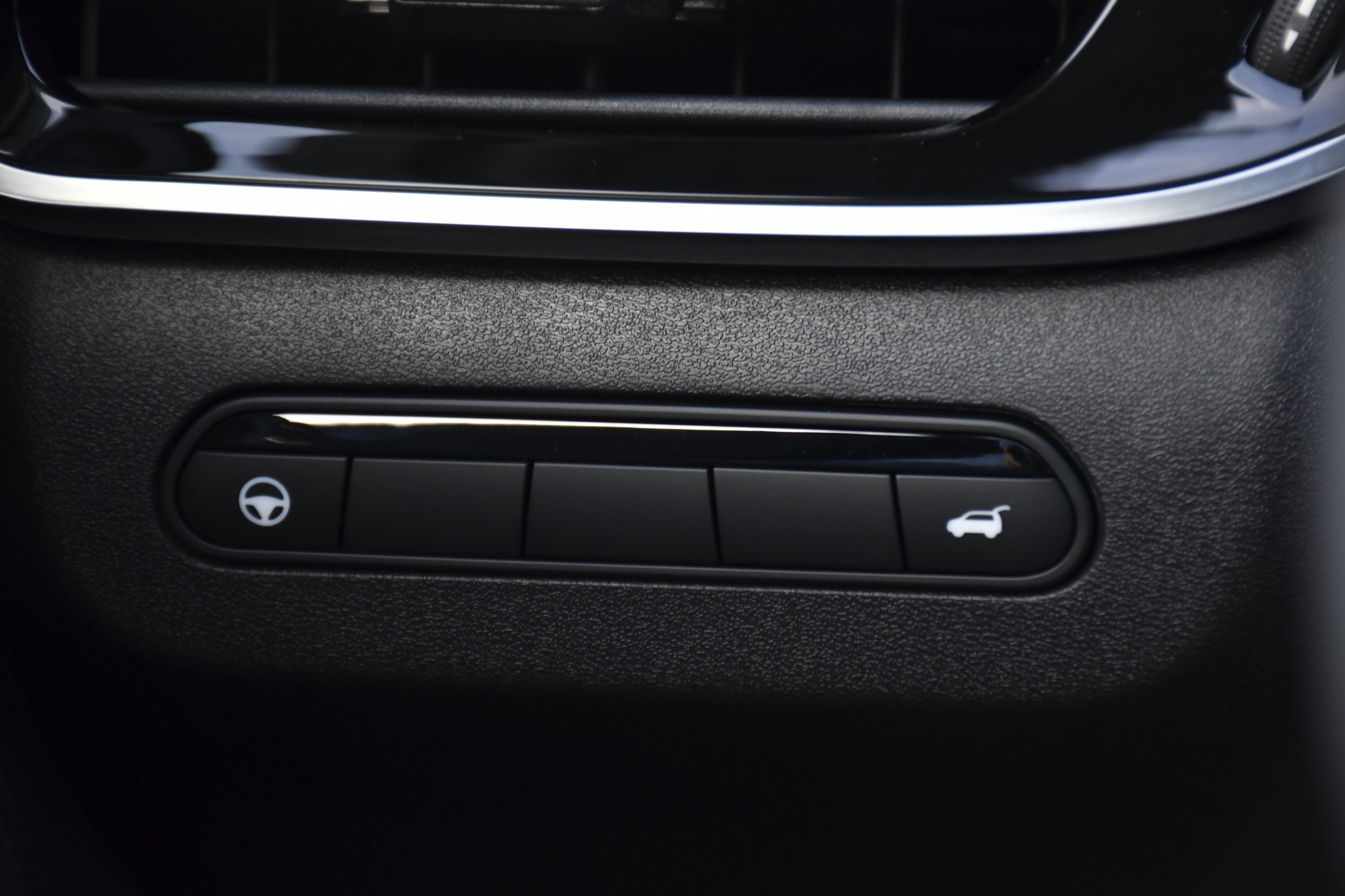 New 2027 GRAPHITE SHADOW INFINITI Luxe AWD image 23
