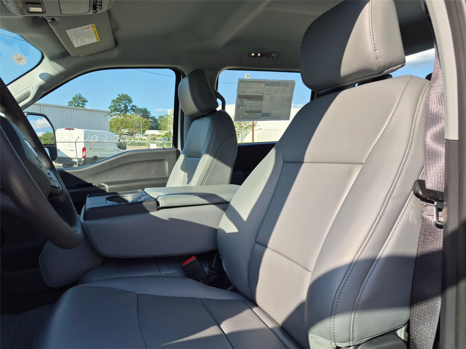 New 2026 Oxford White Ford F-250® XL image 13