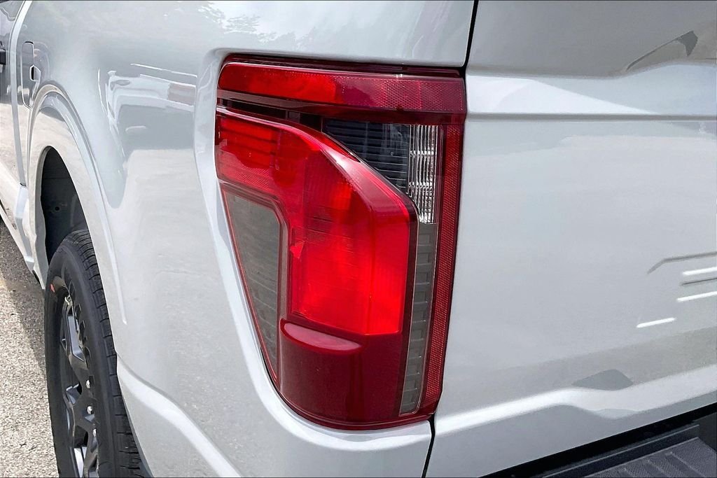 New 2026 Avalanche Ford STX image 14