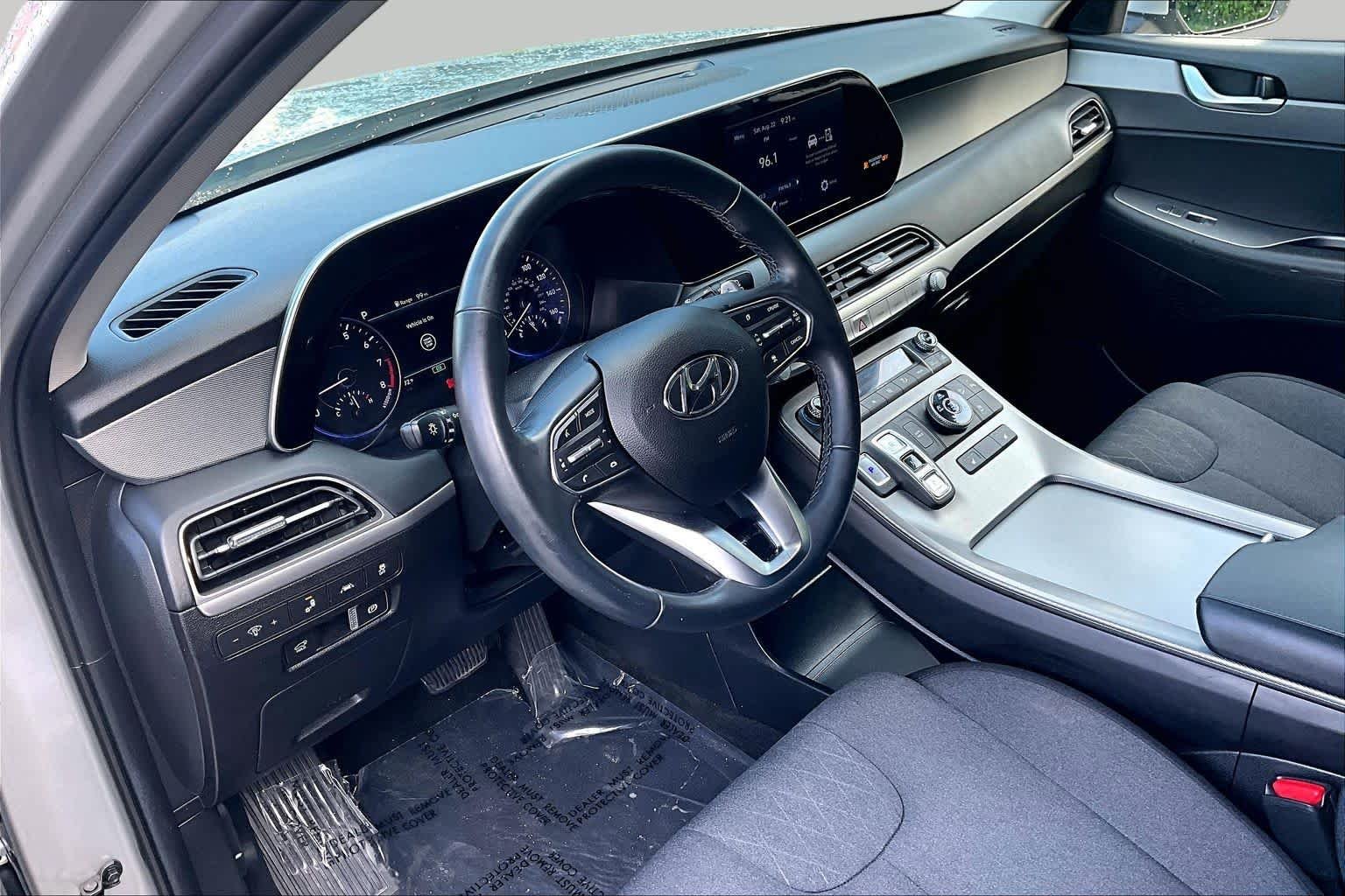Used 2021 Typhoon Silver Hyundai SEL image 18