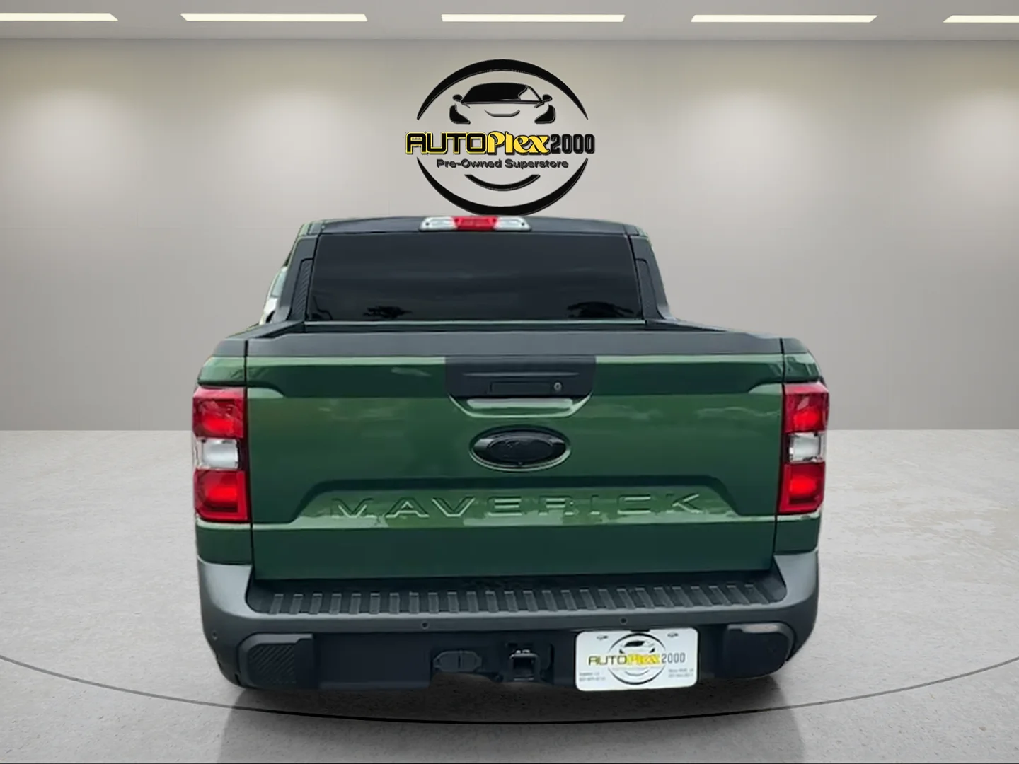 Used 2025 Green Ford XLT image 6