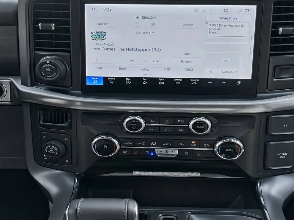 2025 Ford F-150 Lariat - Photo 26
