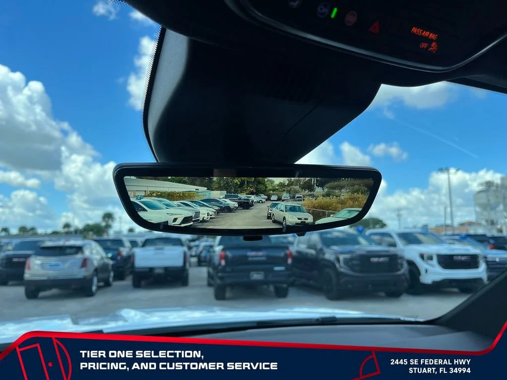 New 2026 Summit White GMC Elevation Extended Range image 29