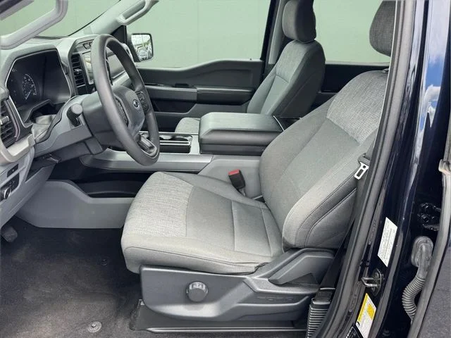 Used 2022 Blue Ford XLT image 5