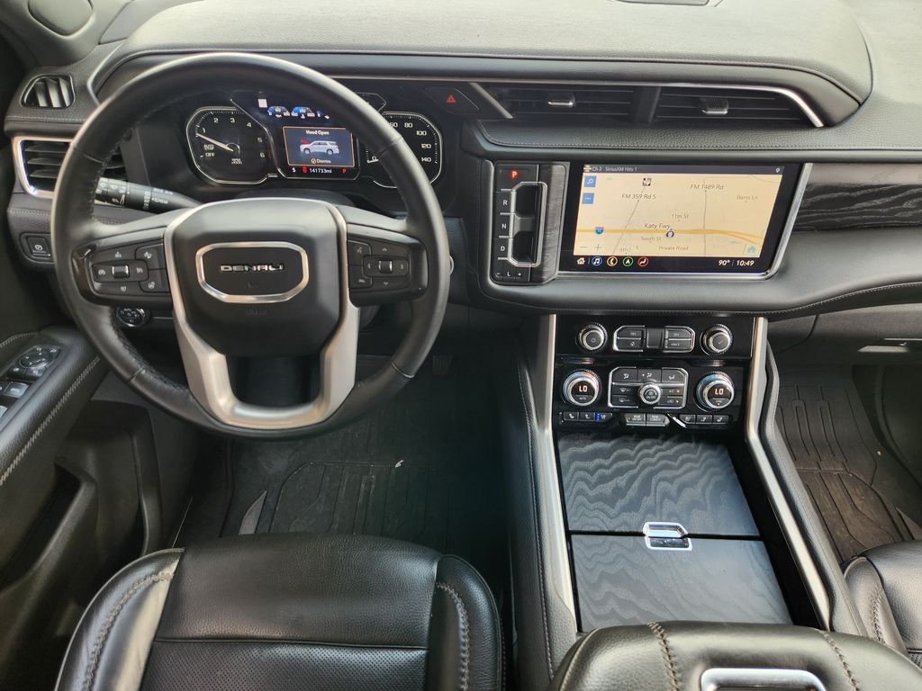 Used 2021 White Frost Tricoat GMC Denali image 28
