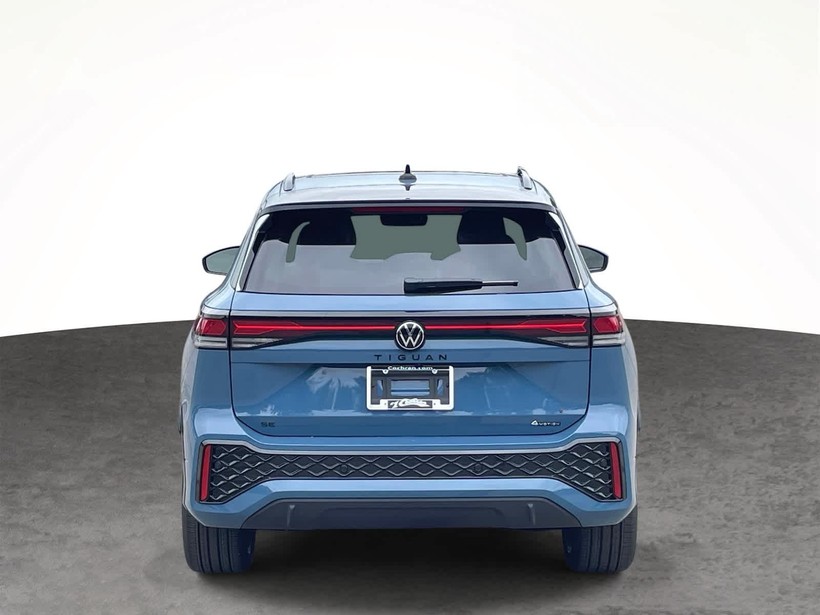 New 2026 U1U1/Blue Volkswagen SE R-Line Black image 8