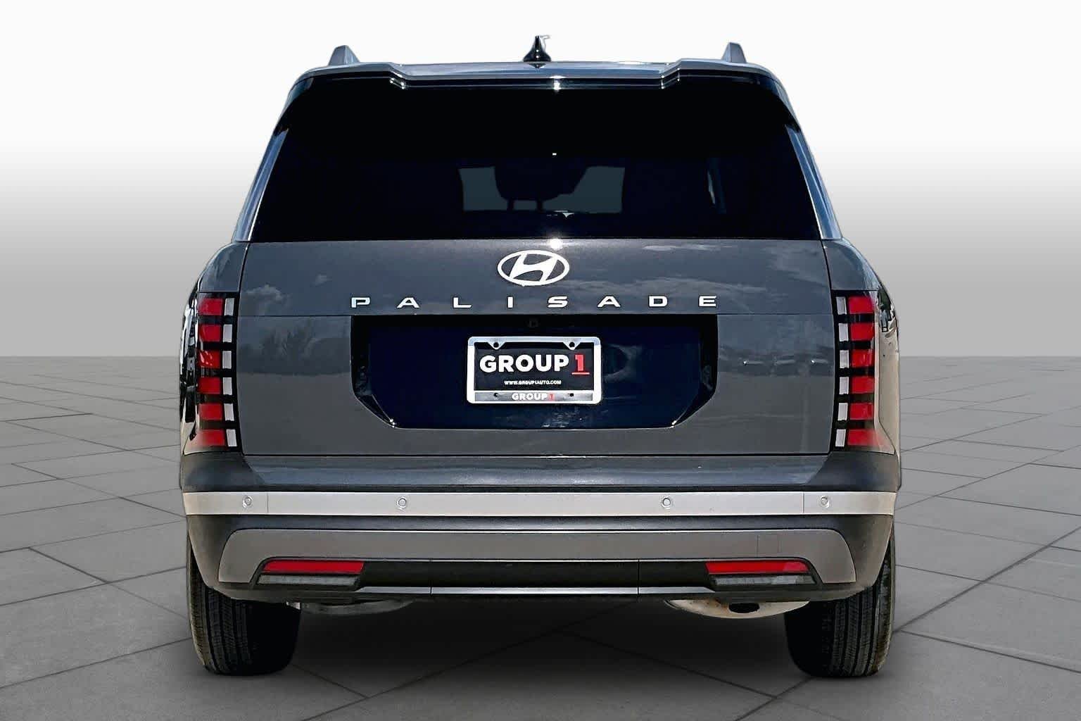 Used 2026 Ecotronic Gray Pearl Hyundai SEL 7P image 5