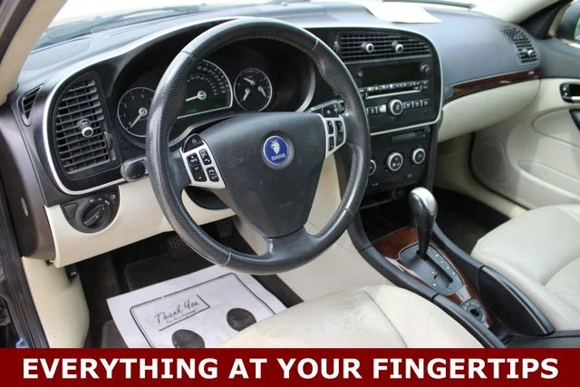 Used 2011 Black Saab Turbo4 image 2