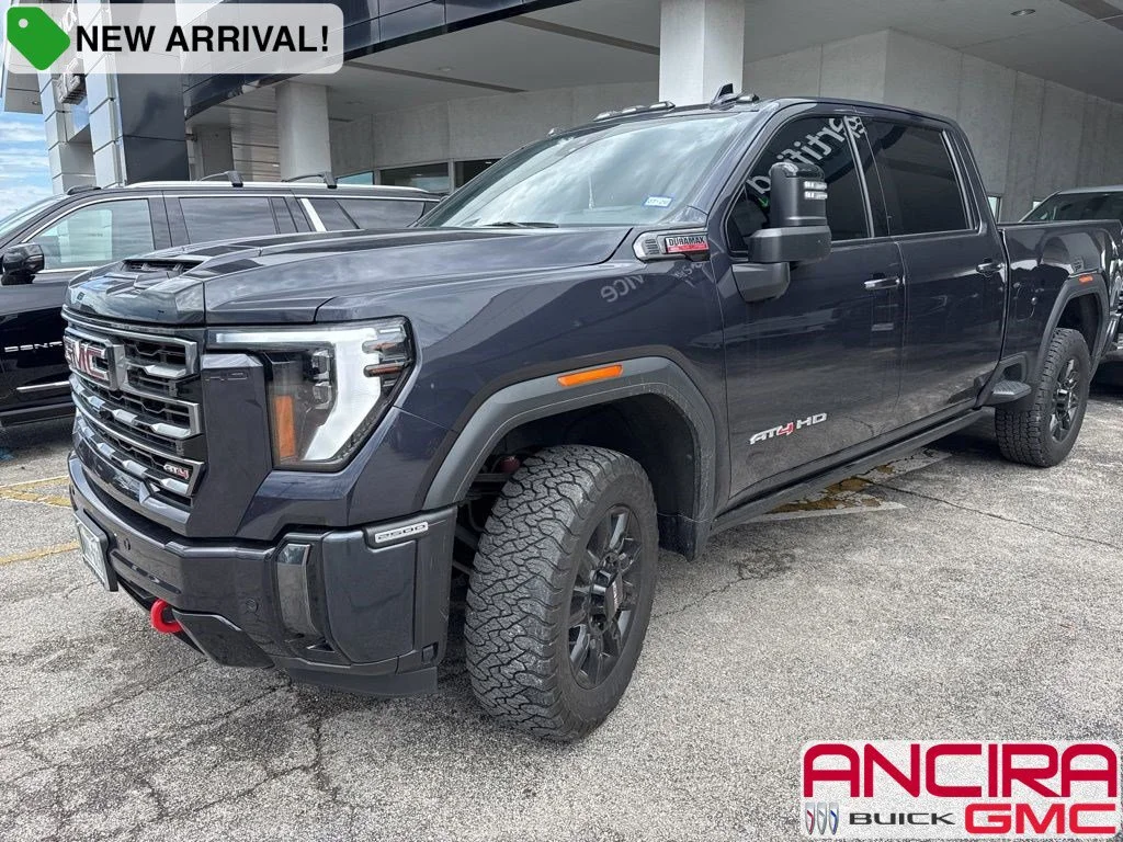 2024 GMC Sierra 4WD Crew Cab Standard Box AT4's photo