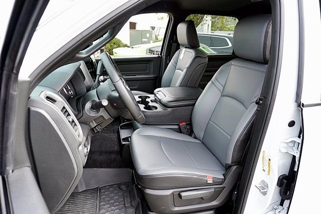 New 2026 Bright White Clear-Coat Exterior Paint RAM Tradesman image 20