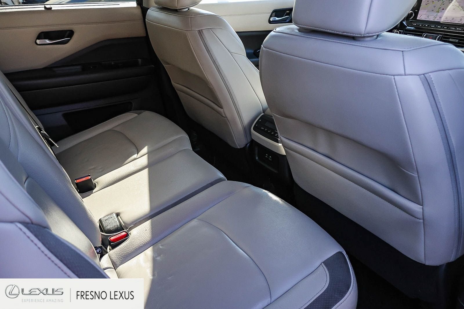 Used 2023 Gray Nissan SL image 13