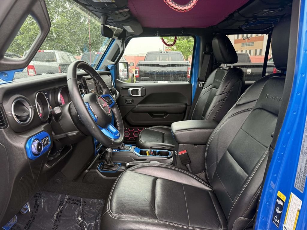 Used 2022 Blue Jeep Unlimited Sahara image 14