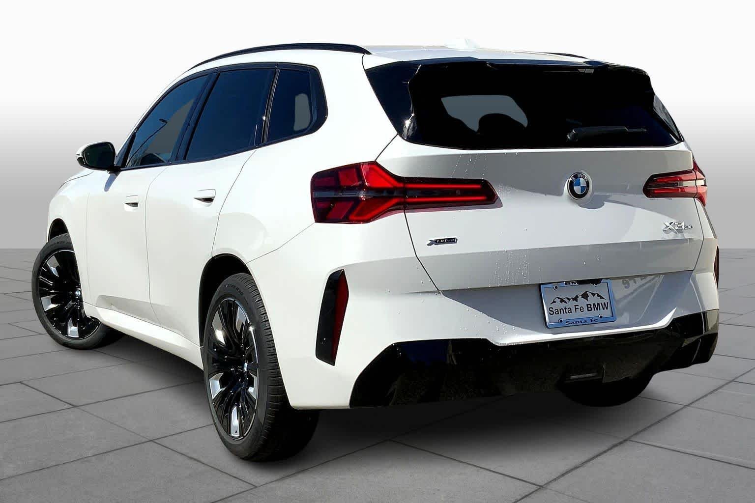 New 2026 Alpine White BMW 30 xDrive image 12