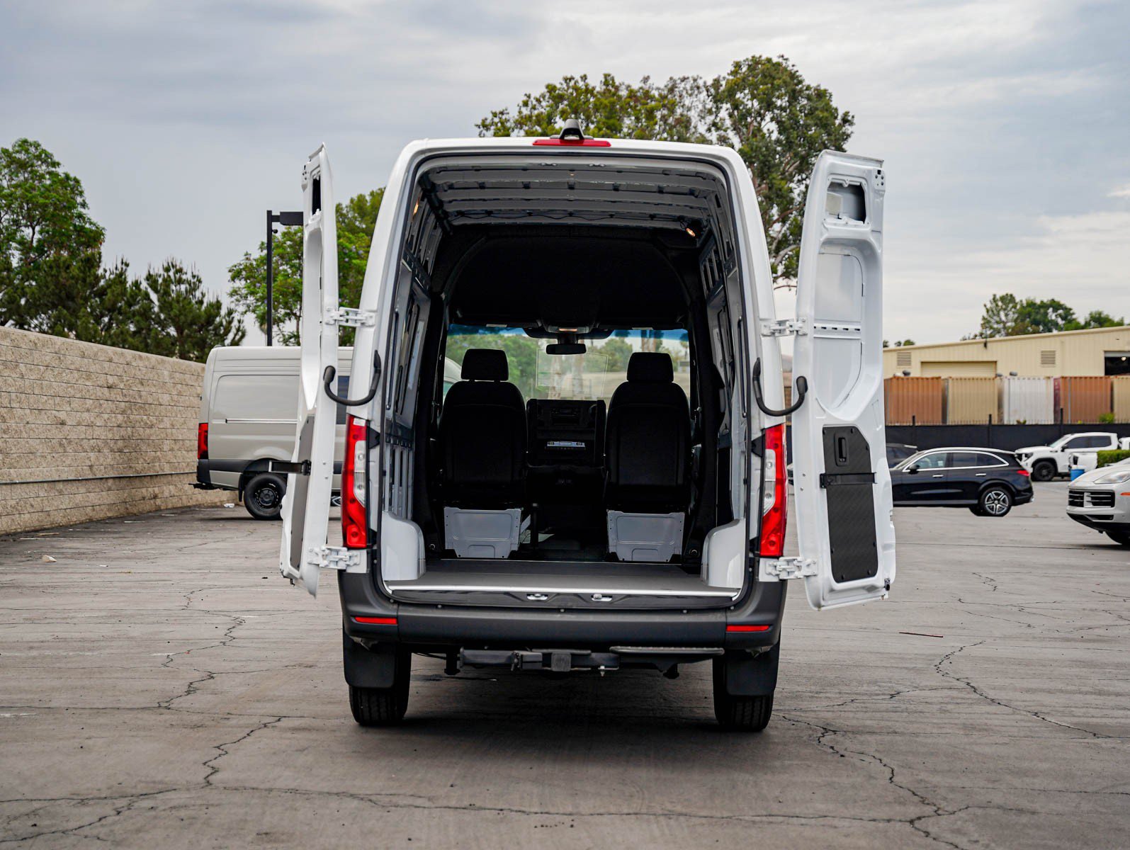 2025 Mercedes-Benz Sprinter Cargo Van Base - Photo 8